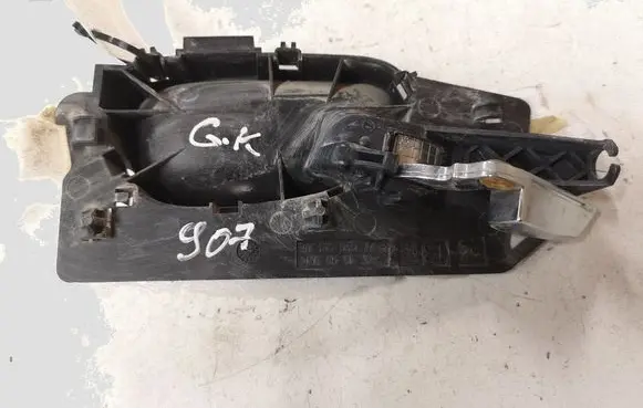 Peugeot 307 Rear door interior handle 9643604577