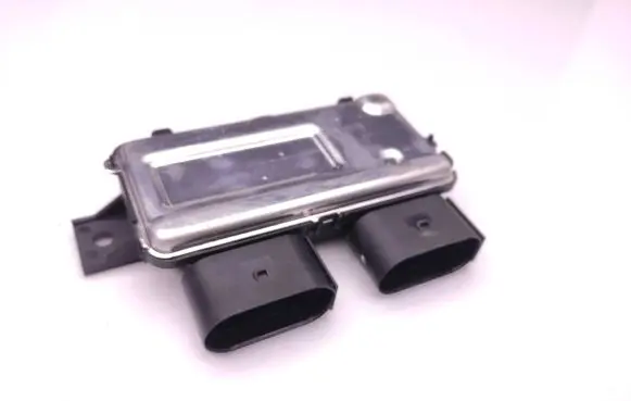 Mercedes-Benz Sprinter W907 W910 Fuel injection pump control unit/module A0009008214 A0009015303