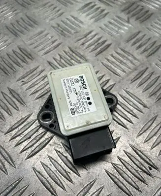 Audi A4 S4 B8 8K ESP acceleration yaw rate sensor 8K0907637D