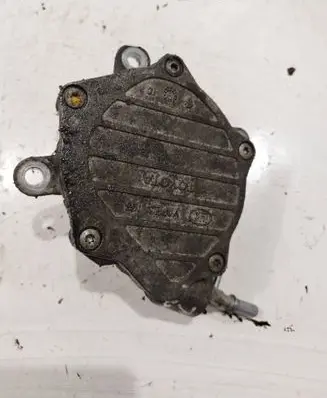 Toyota Corolla Verso AR10 Vacuum pump 03010656