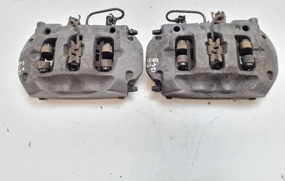 Porsche Cayenne (92A) Rear brake caliper 7P0615424 7P0615423 7P5615403S