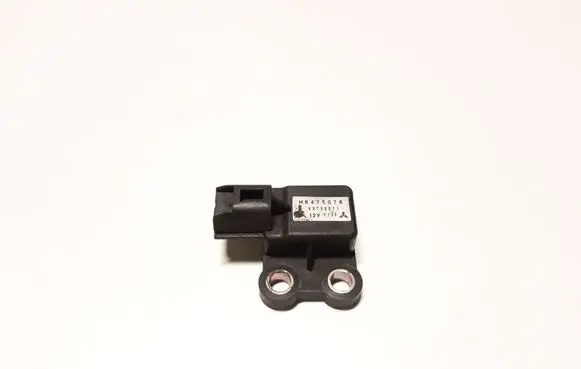 Mitsubishi Pajero ESP acceleration yaw rate sensor MR475078 X2T22371
