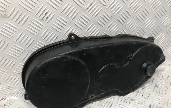 Mitsubishi Pajero Sport I Timing belt guard (cover) MD304936