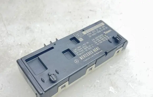 Mercedes-Benz ML W164 Tailgate/trunk control unit/module A1648702726