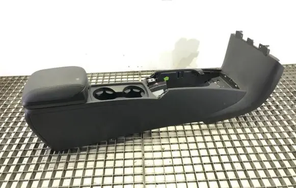 Volvo S40 Center console 