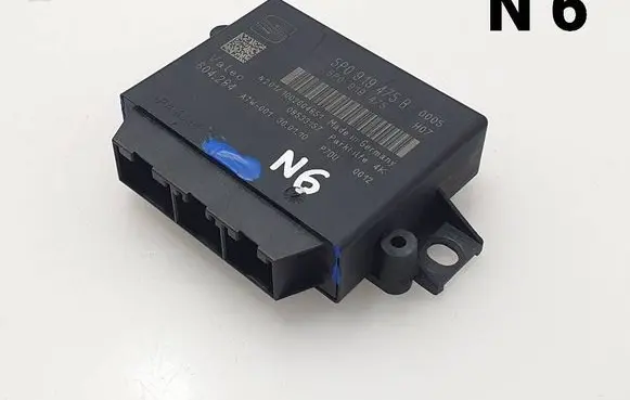 Seat Leon (1P) Parking PDC control unit/module 5P0919475B 5P0919475 08533157