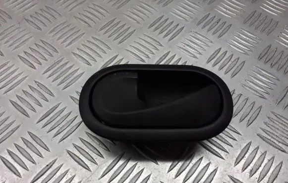 Renault Modus Front door interior handle 8247310579