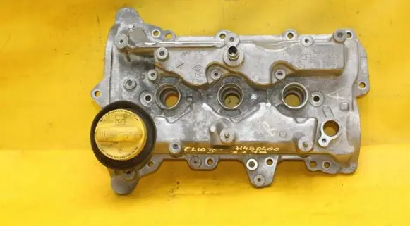 Renault Clio IV Rocker cam cover 132656629R