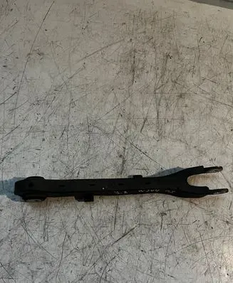 Rear control arm