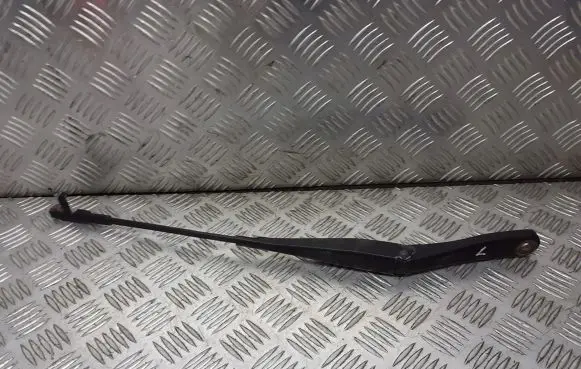 Opel Astra H Front wiper blade arm