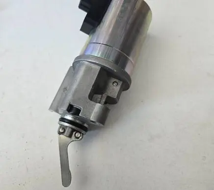 Opel Astra H Steering rack electric part F716201260010 A063301104 04199900