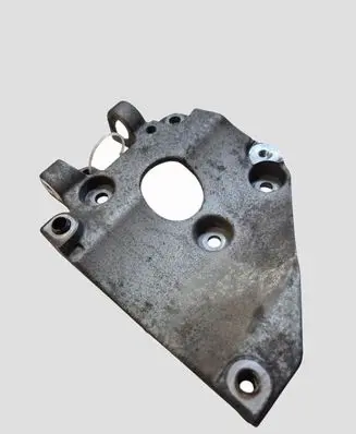 Volvo V40 Cross country A/C compressor mount bracket AV6Q10K360AA