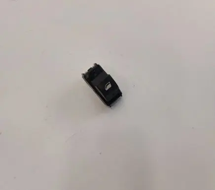 Peugeot 3008 II Electric window control switch