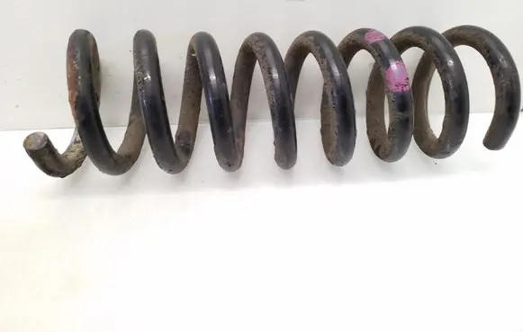 Mercedes-Benz C W204 Rear coil spring