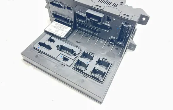 Mercedes-Benz E W211 Fuse module 0035455901