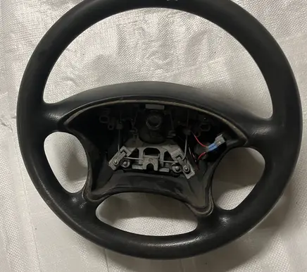 Citroen Berlingo Steering wheel LL40