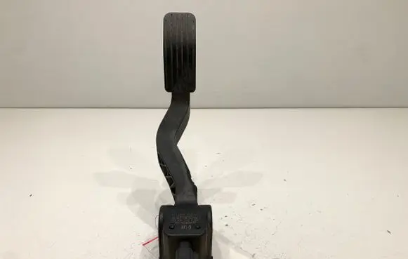 Citroen C4 I Accelerator throttle pedal 0280755041