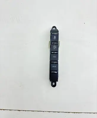 Maserati Ghibli A set of switches 670126328