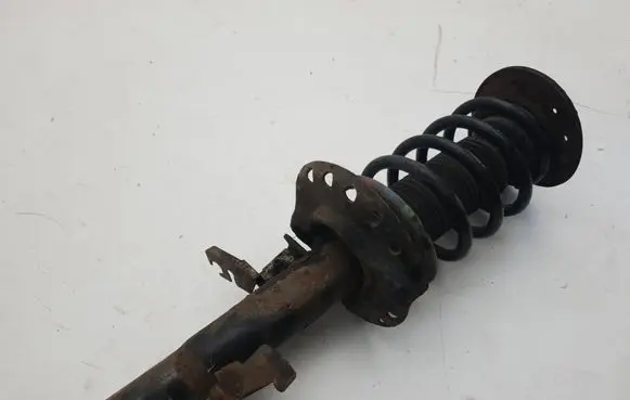Volvo V60 Front shock absorber/damper 31323219 DZZBA 151110112