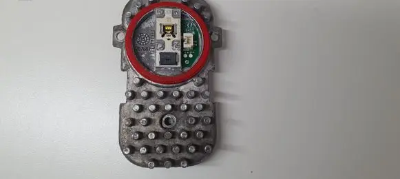BMW 4 F32 F33 LED ballast control module 1305715084