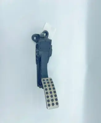 Mercedes-Benz ML W164 Accelerator throttle pedal A164300004