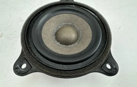 Volkswagen Golf VIII Panel speaker 5H0035415A