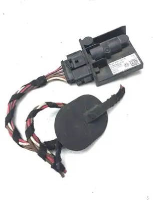 Volkswagen Golf VII Fuel injection pump control unit/module 5Q0906121E