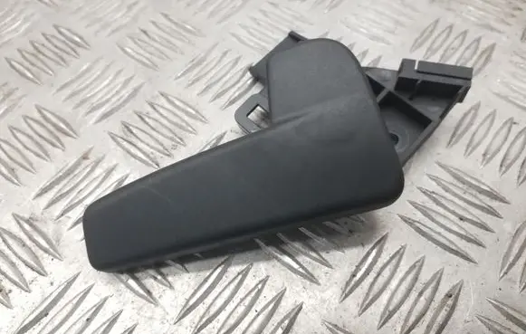 Volkswagen PASSAT B7 Engine bonnet (hood) release handle 3C2823533 3C2823633