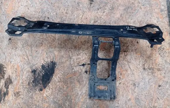 Mercedes-Benz CLK A209 C209 Top upper radiator support slam panel