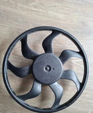 Renault Captur II Fan impeller A16111780E