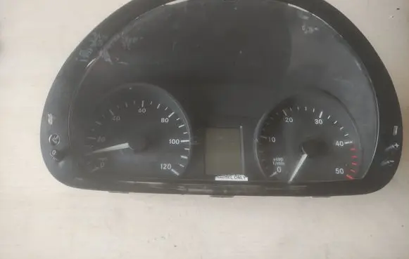 Mercedes-Benz Sprinter W906 Speedometer (instrument cluster) A906542801