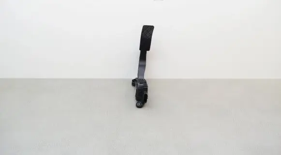 Audi A8 S8 D4 4H Accelerator throttle pedal 6PV009505 8K1723523A