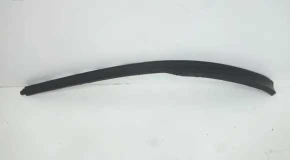 Opel Corsa E Front bumper lip 39003573