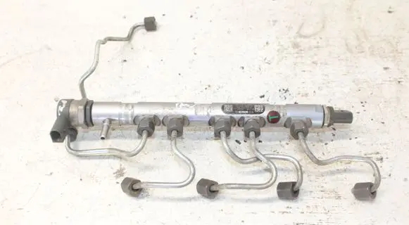 BMW 1 E81 E87 Fuel main line pipe 7809127