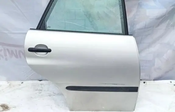 Seat Ibiza III (6L) Rear door Sidabrine