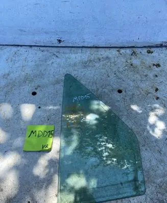 Ford Fiesta Rear door window glass 43R001057