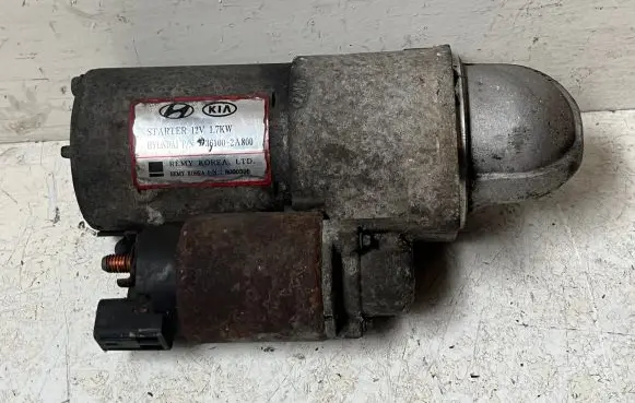 Hyundai ix35 Starter motor 361002A800 8000396