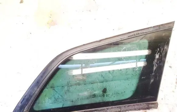 Mazda CX-7 Rear side window