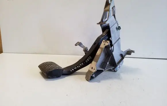 Audi A6 S6 C6 4F Brake pedal 4F1723117E