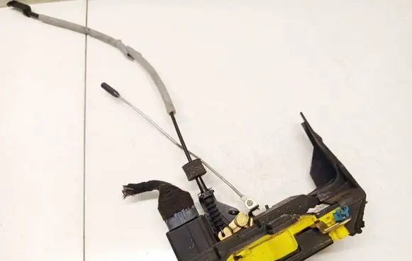 Volvo XC90 Rear door lock 30699754