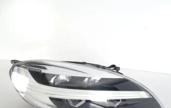 Volvo V40 Headlights/headlamps set 31677019