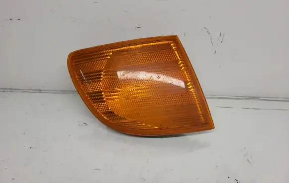 Mercedes-Benz Vito Viano W638 Front indicator light 6R01489