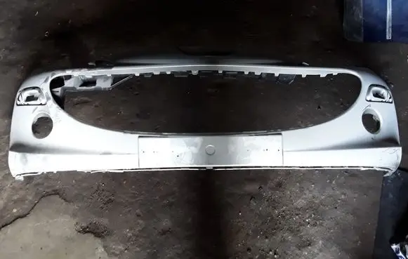 Peugeot 207 Front bumper 9649581377