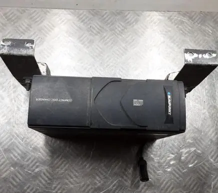 Peugeot 406 CD/DVD changer 7607700006
