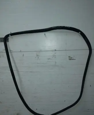 Toyota Auris E180 Front door rubber seal