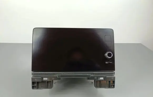 Honda HR-V Radio/CD/DVD/GPS head unit 8A5003N0E14M1 CLMH4BE1JT 15507213