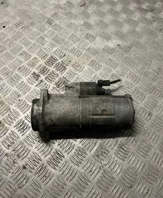 KIA Sorento Starter motor