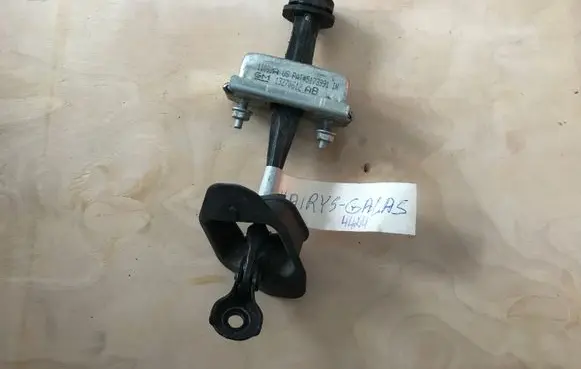 Opel Astra J Rear door check strap stopper 13270612