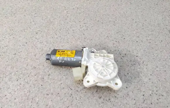 Mercedes-Benz SL R230 Front door window regulator motor A2308201042