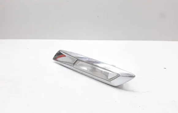 BMW 5 GT F07 Front fender indicator light 7199634 7154166